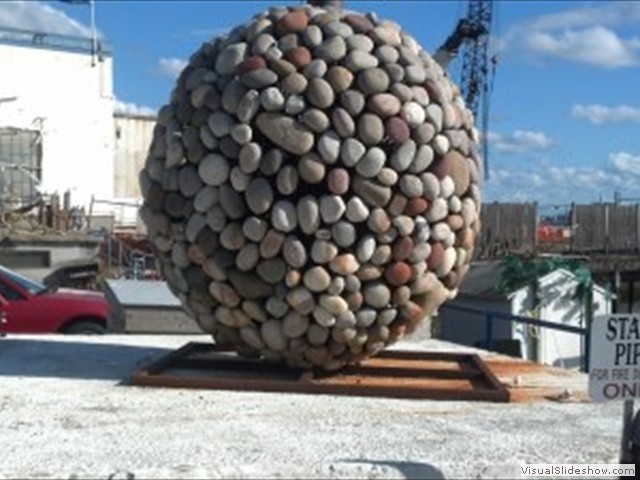 HarborArts2013-StoneBall1